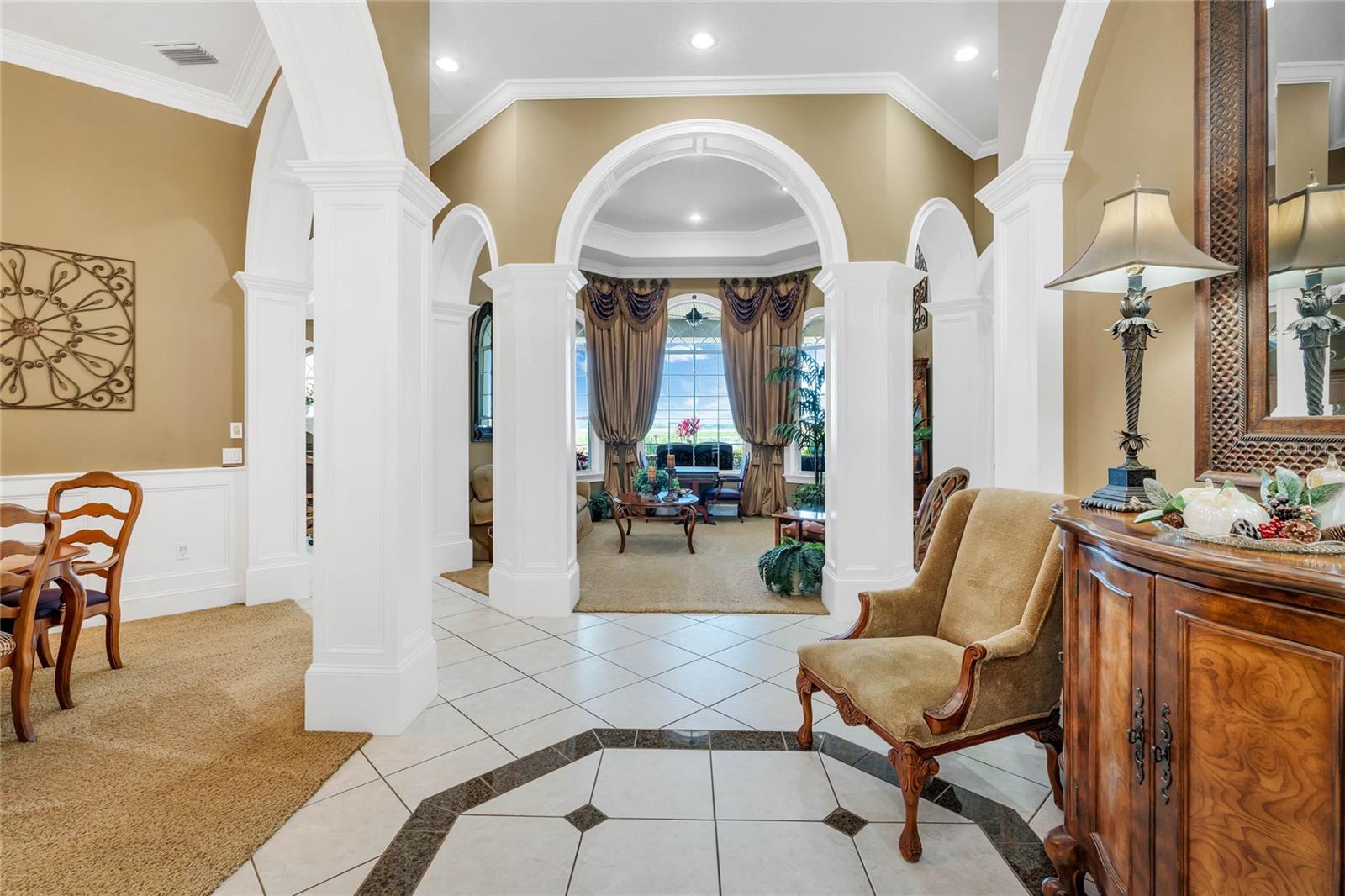 1501 SUNSET POINTE PLACE