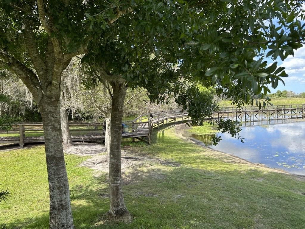 SUNSET POINTE - Residential