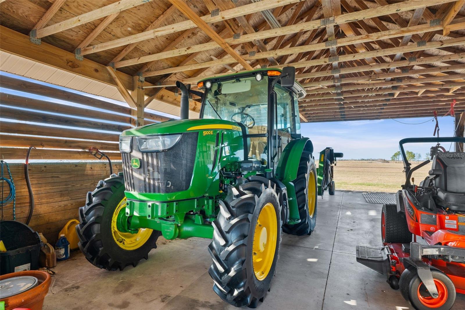 ACREAGE - Residential