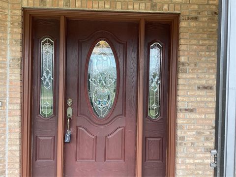 A home in DEBARY