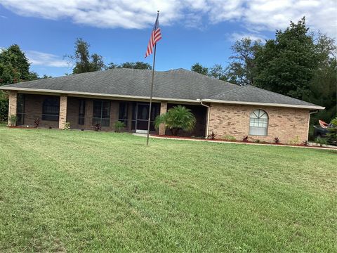 A home in DEBARY