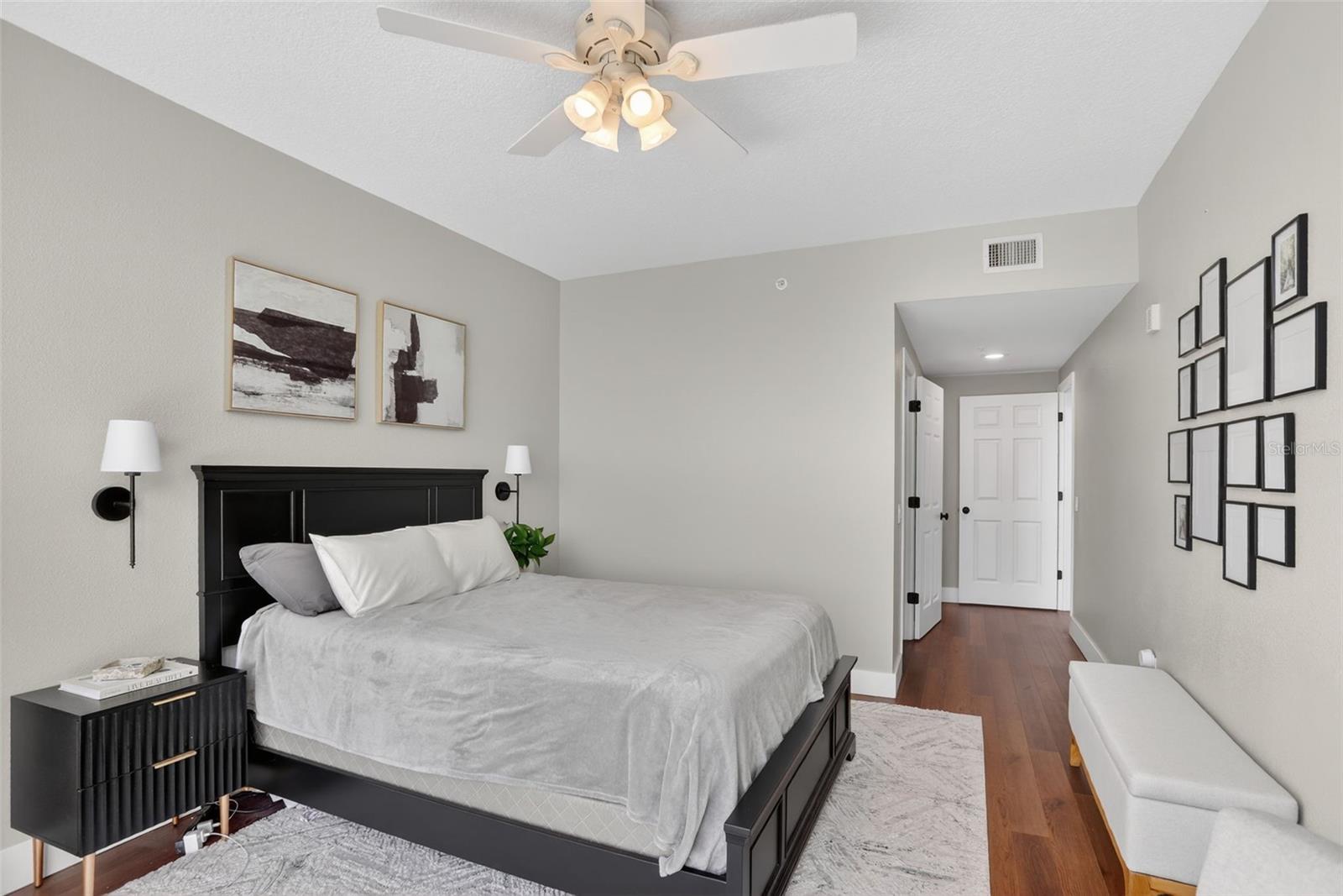 WAVERLY/LK EOLA - Residential