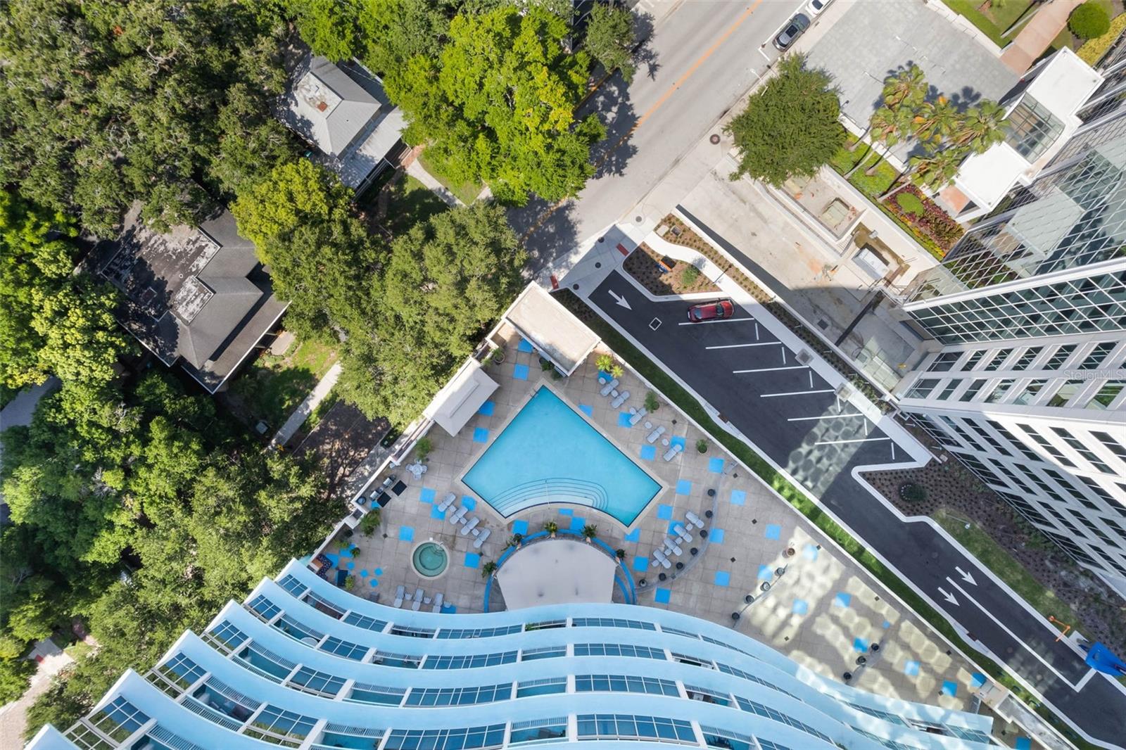 WAVERLY/LK EOLA - Residential