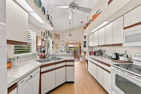 1803 E Del Webb Boulevard, Sun City Center, FL 33573