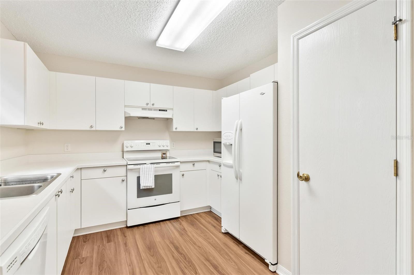 SPRING ARBOR VILLAGE - Residential