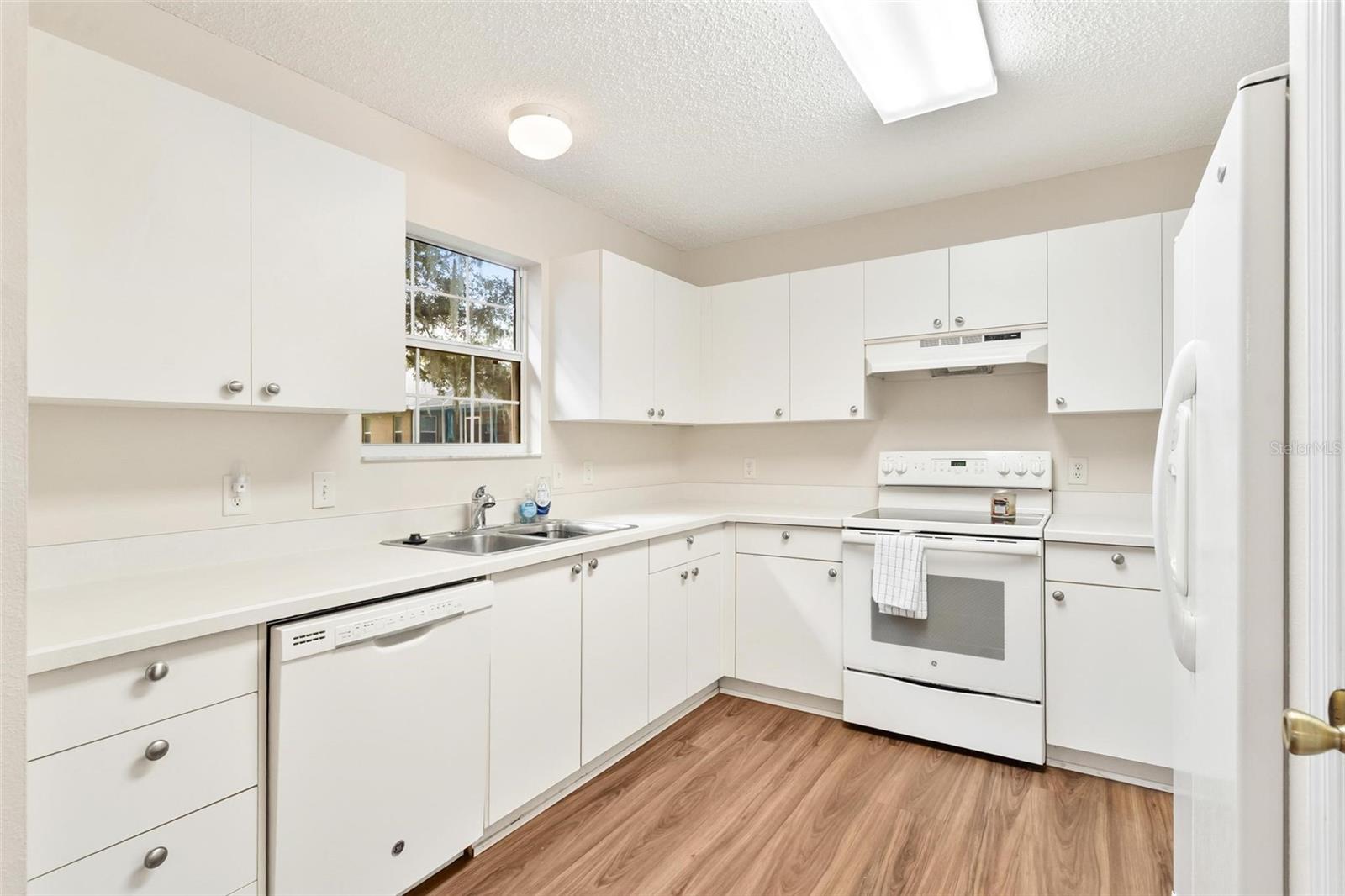 SPRING ARBOR VILLAGE - Residential
