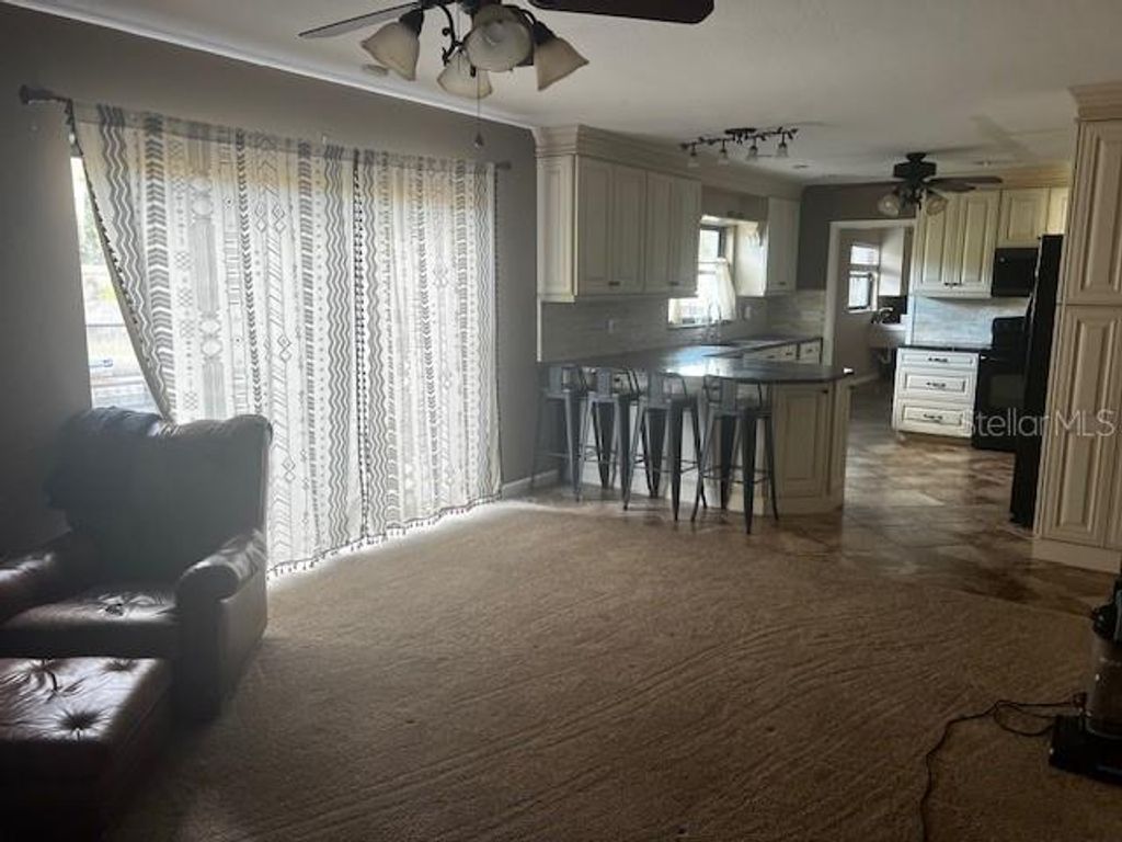 Photo of 610 Valle Vista Drive, Brandon, FL 33511 (MLS # A4676148)