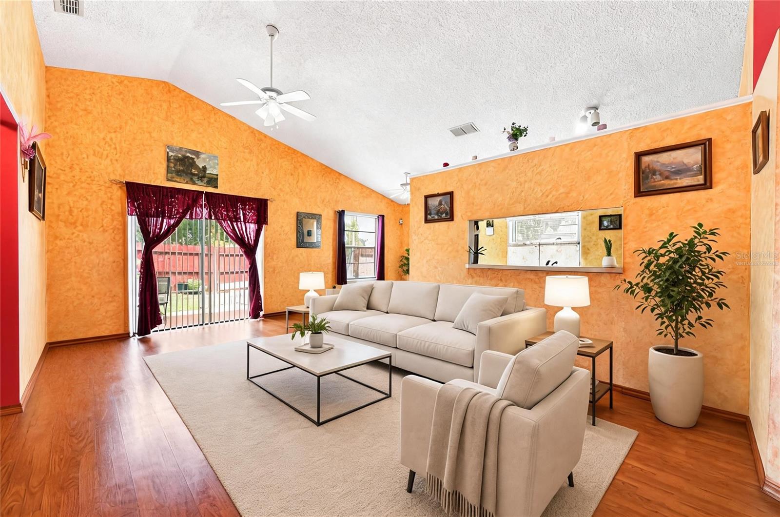 1950 SHEELER OAKS DRIVE