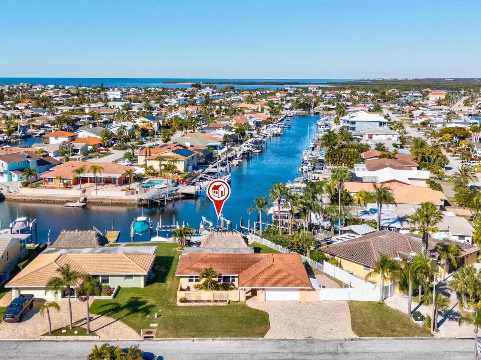 FLOR A MAR - Residential