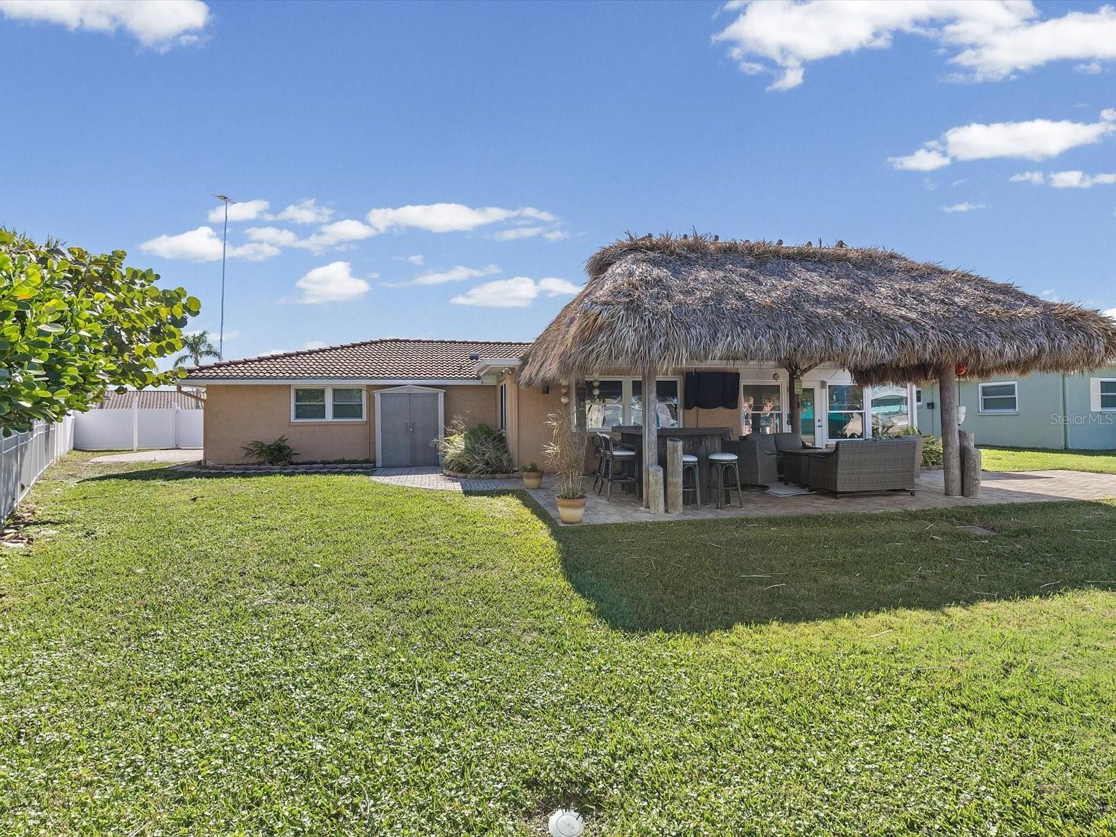 FLOR A MAR - Residential