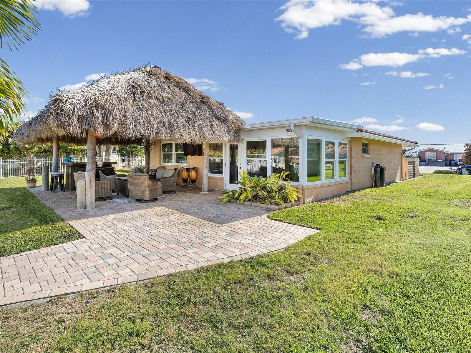 FLOR A MAR - Residential