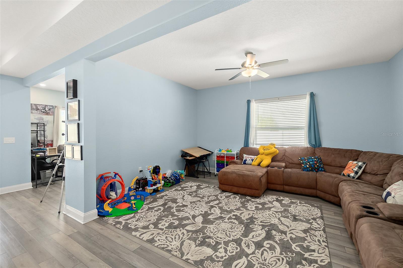 QUAIL HOLLOW - Residential