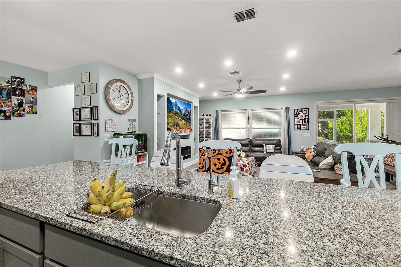 QUAIL HOLLOW - Residential