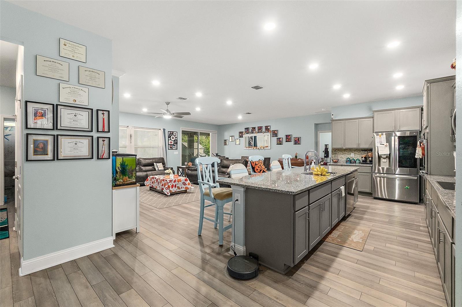 QUAIL HOLLOW - Residential