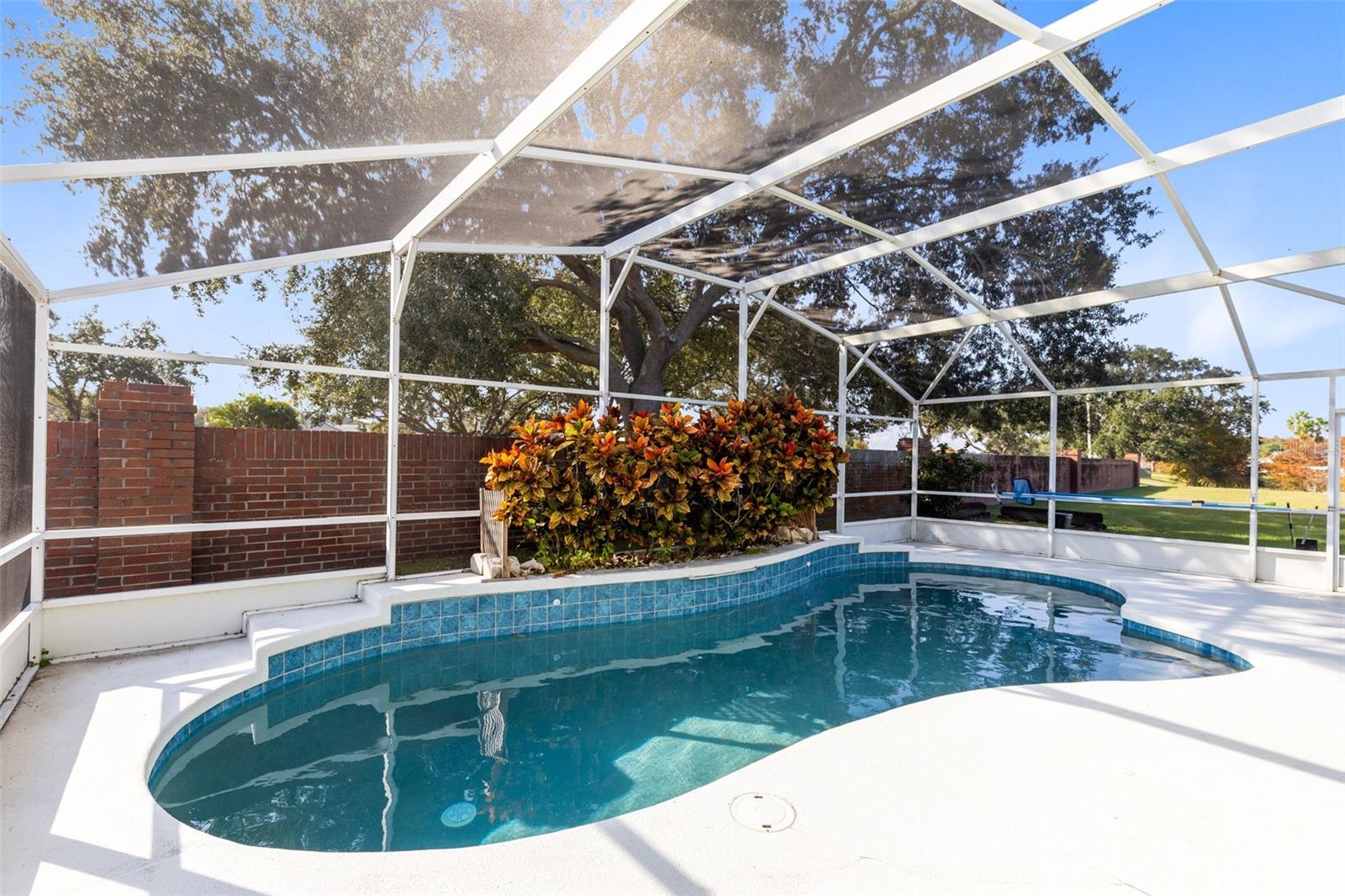 SHELBY PLACE - Residential