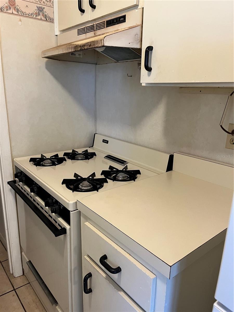 14883 SW 35TH CIRCLE