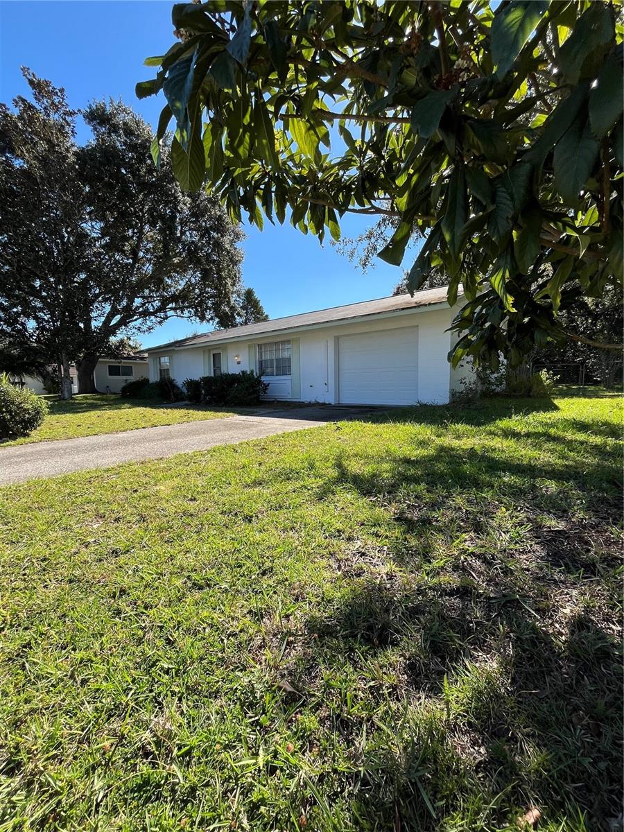 14883 SW 35TH CIRCLE