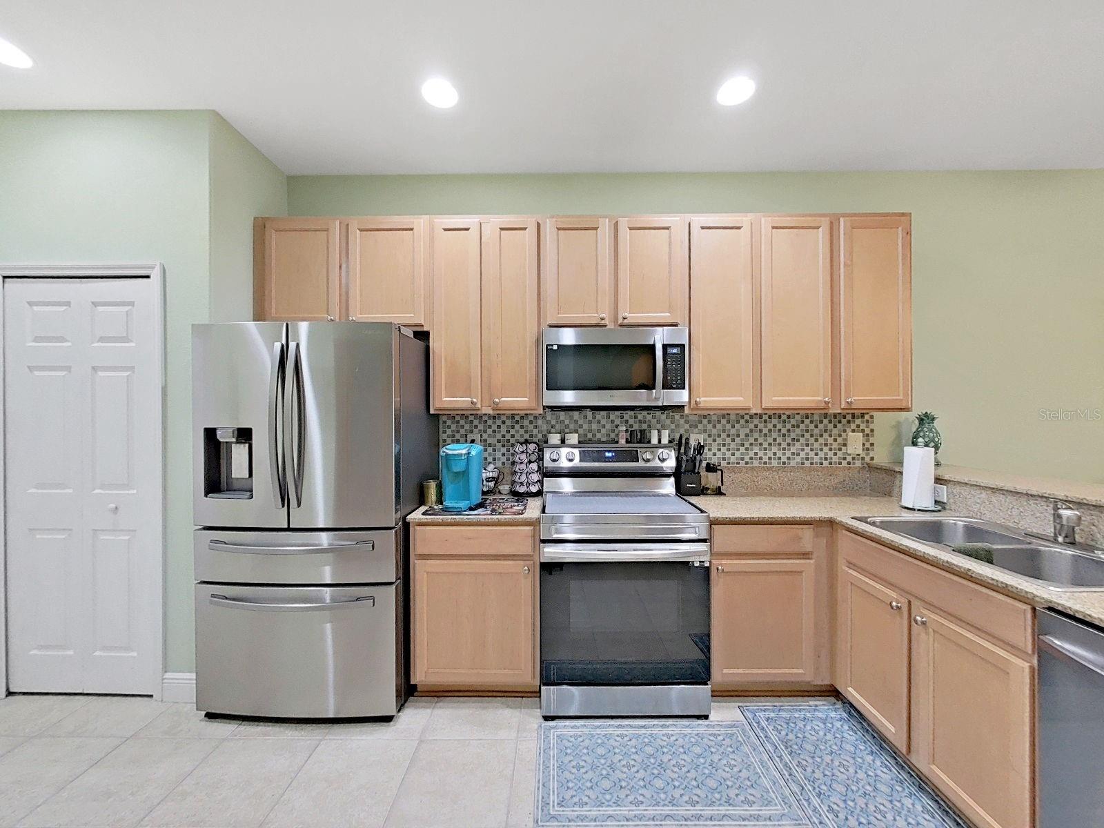 SOUTHSHORE FALLS PH 2 - Residential