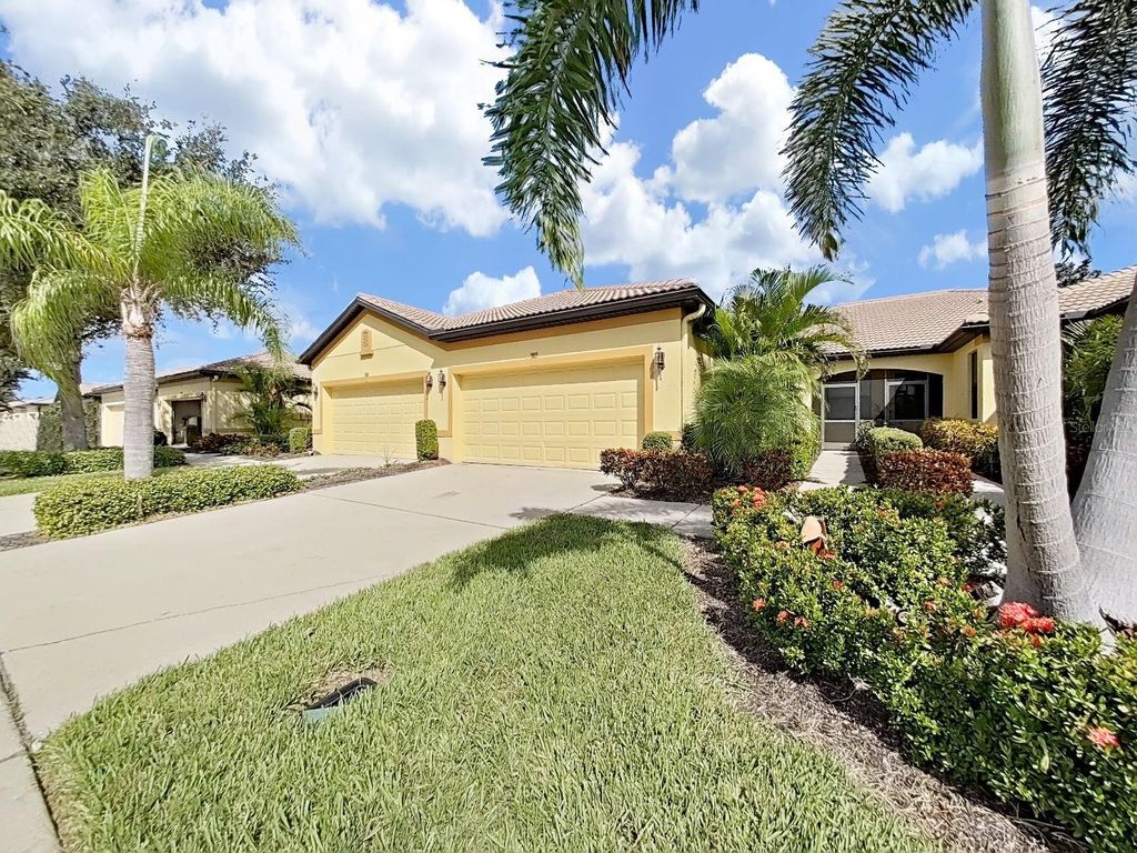 Photo of 303 Bluewater Falls Court, Apollo Beach, FL 33572 (MLS # TB8431644)