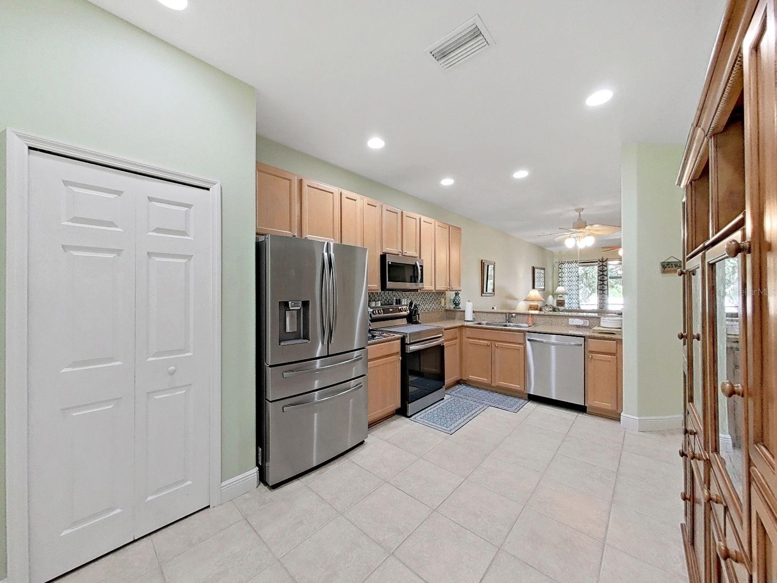SOUTHSHORE FALLS PH 2 - Residential