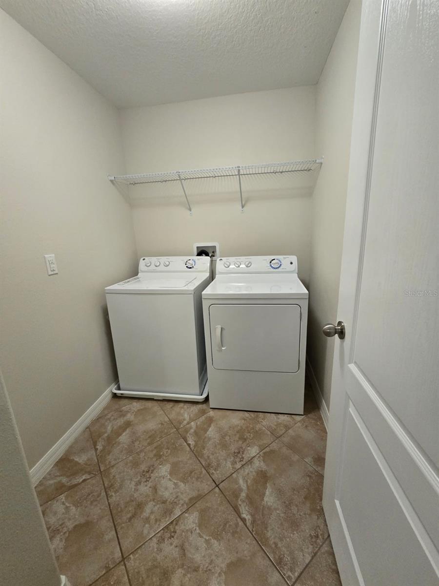 MEADOW POINTE NORTH - Residential