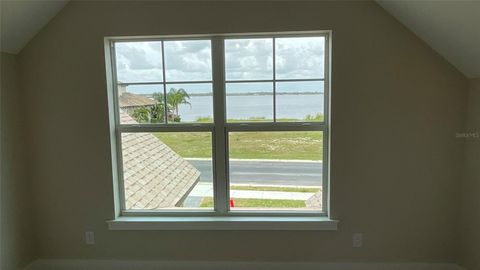 A home in AUBURNDALE