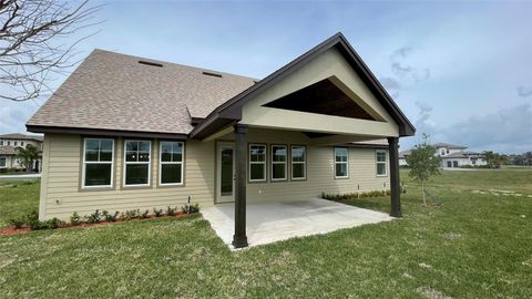 A home in AUBURNDALE