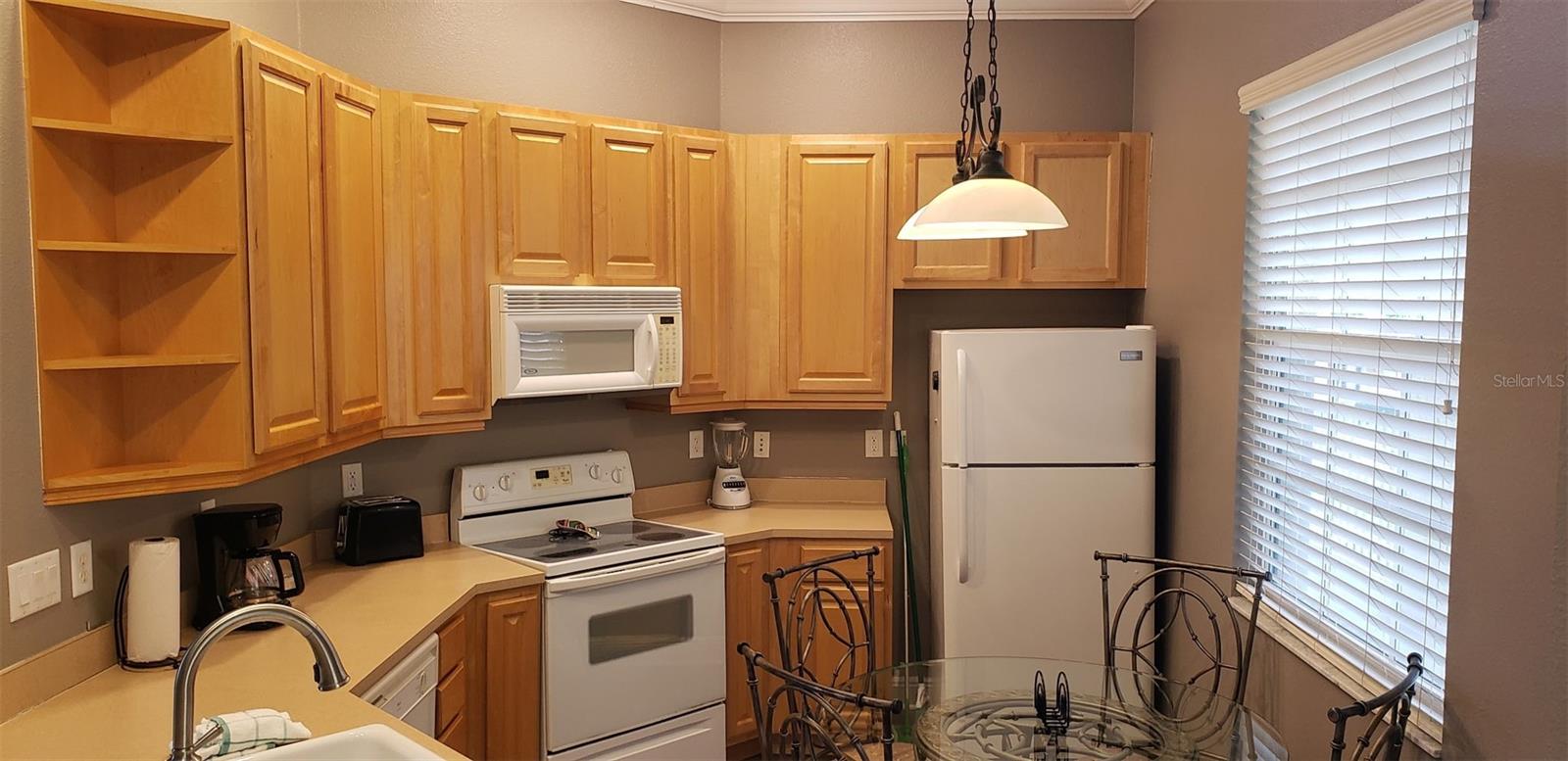 CALIENTE APTS CONDO - Residential