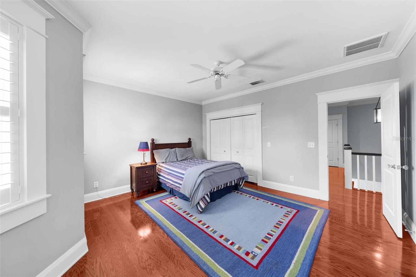 NEW SUBURB BEAUTIFUL - Residential