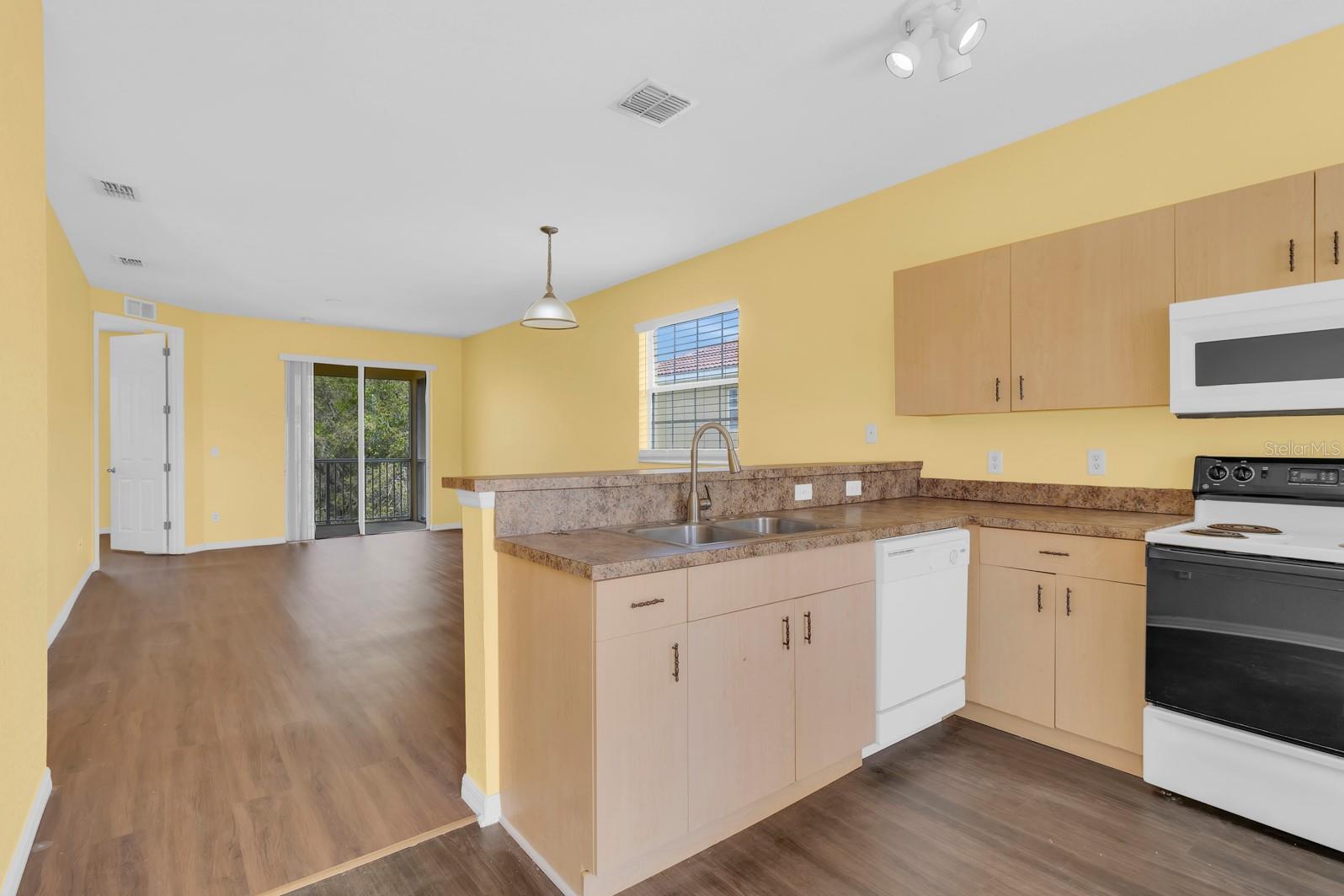 LAKE MARION GOLF RESORT CONDO - Residential