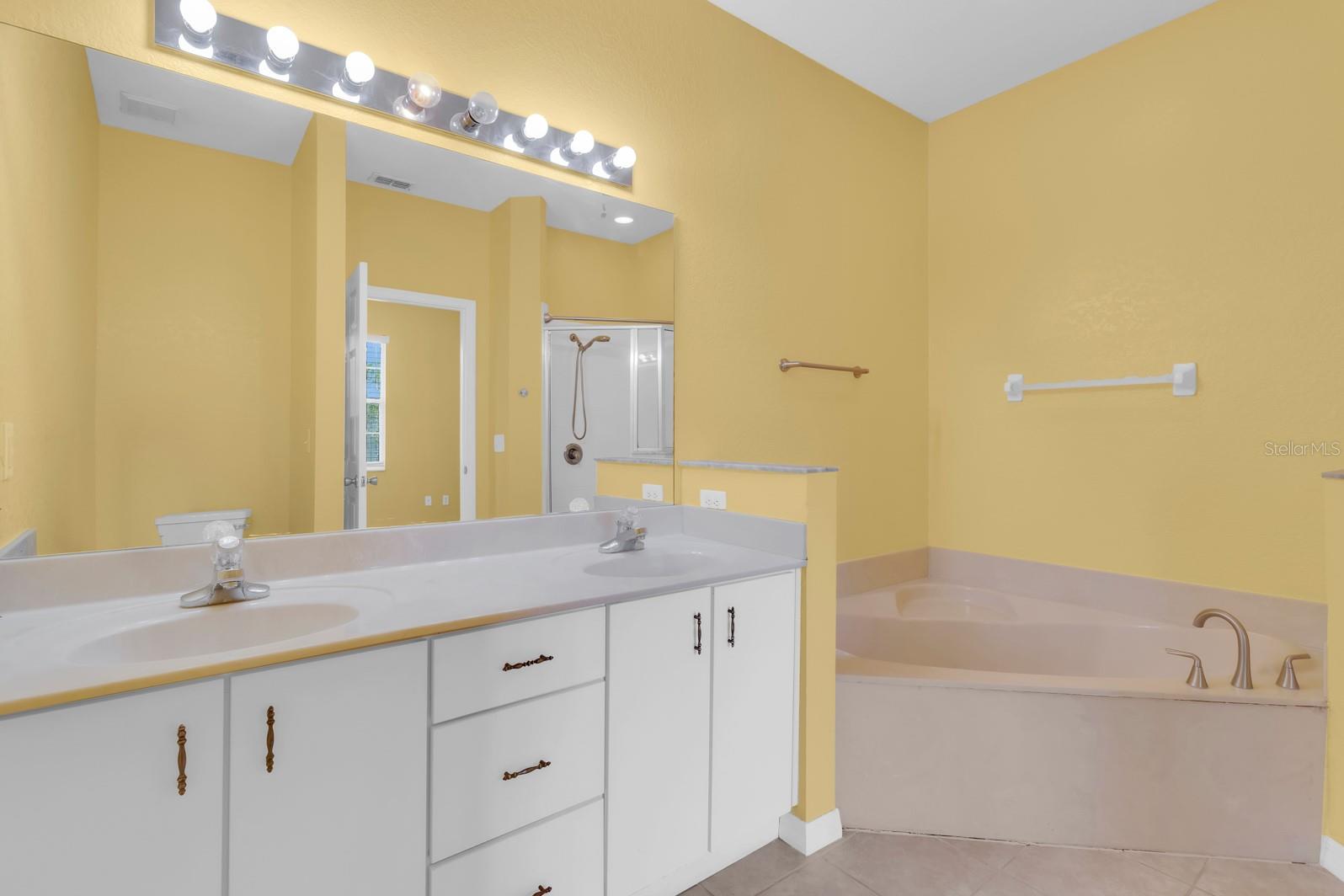 LAKE MARION GOLF RESORT CONDO - Residential