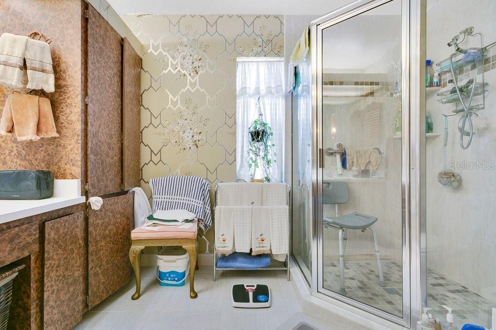 MORNINGVIEW AT LEESBURG - Residential