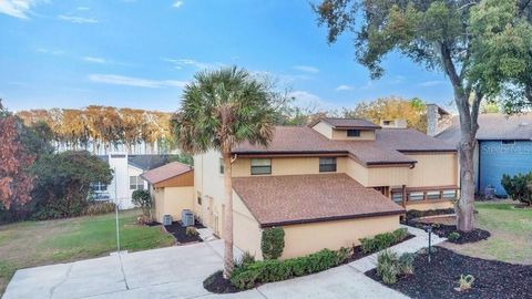 Tiny photo for 2920 Cocovia Way, Leesburg, FL 34748 (MLS # O6386709)