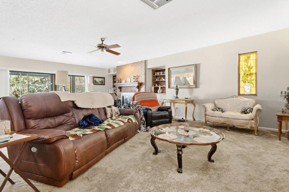 MORNINGVIEW AT LEESBURG - Residential