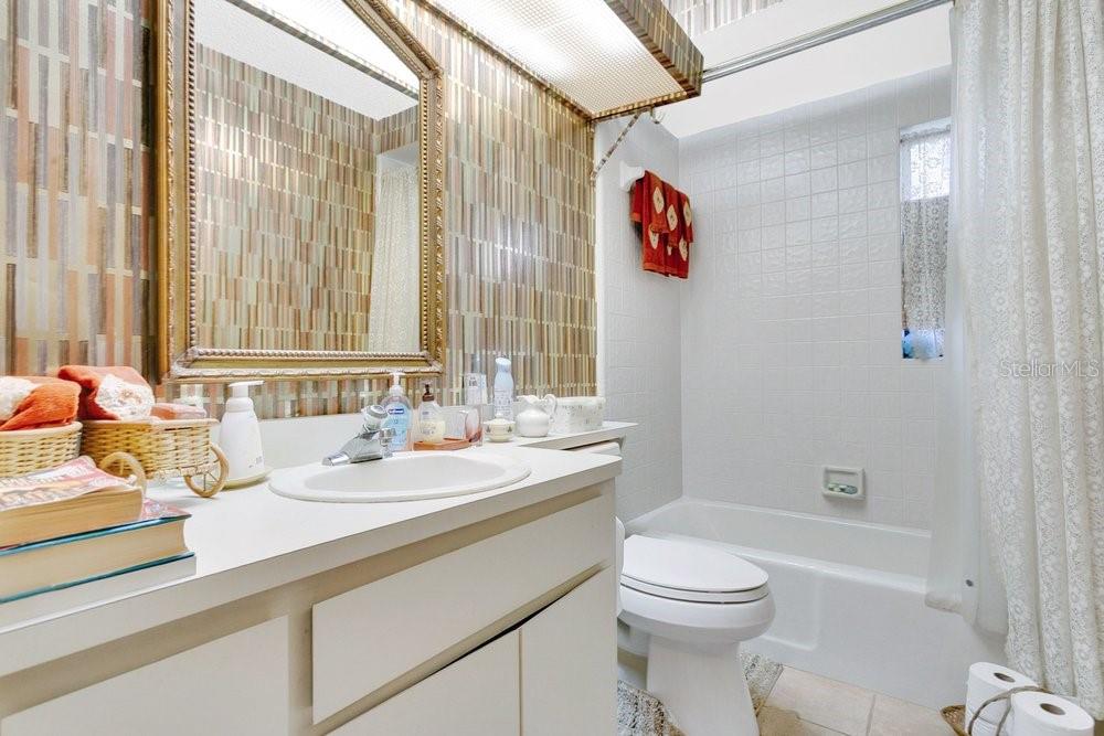 MORNINGVIEW AT LEESBURG - Residential