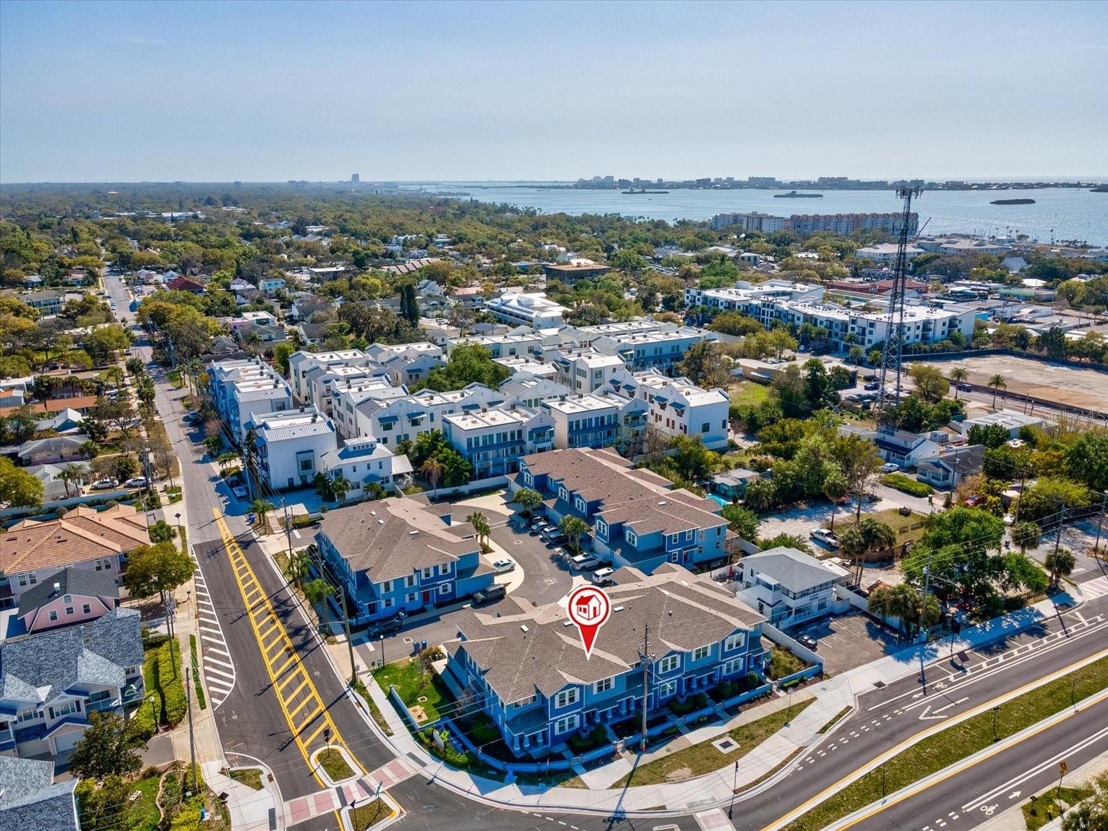 TOWNHOMES AT HIGHLAND CROSSING - Residential