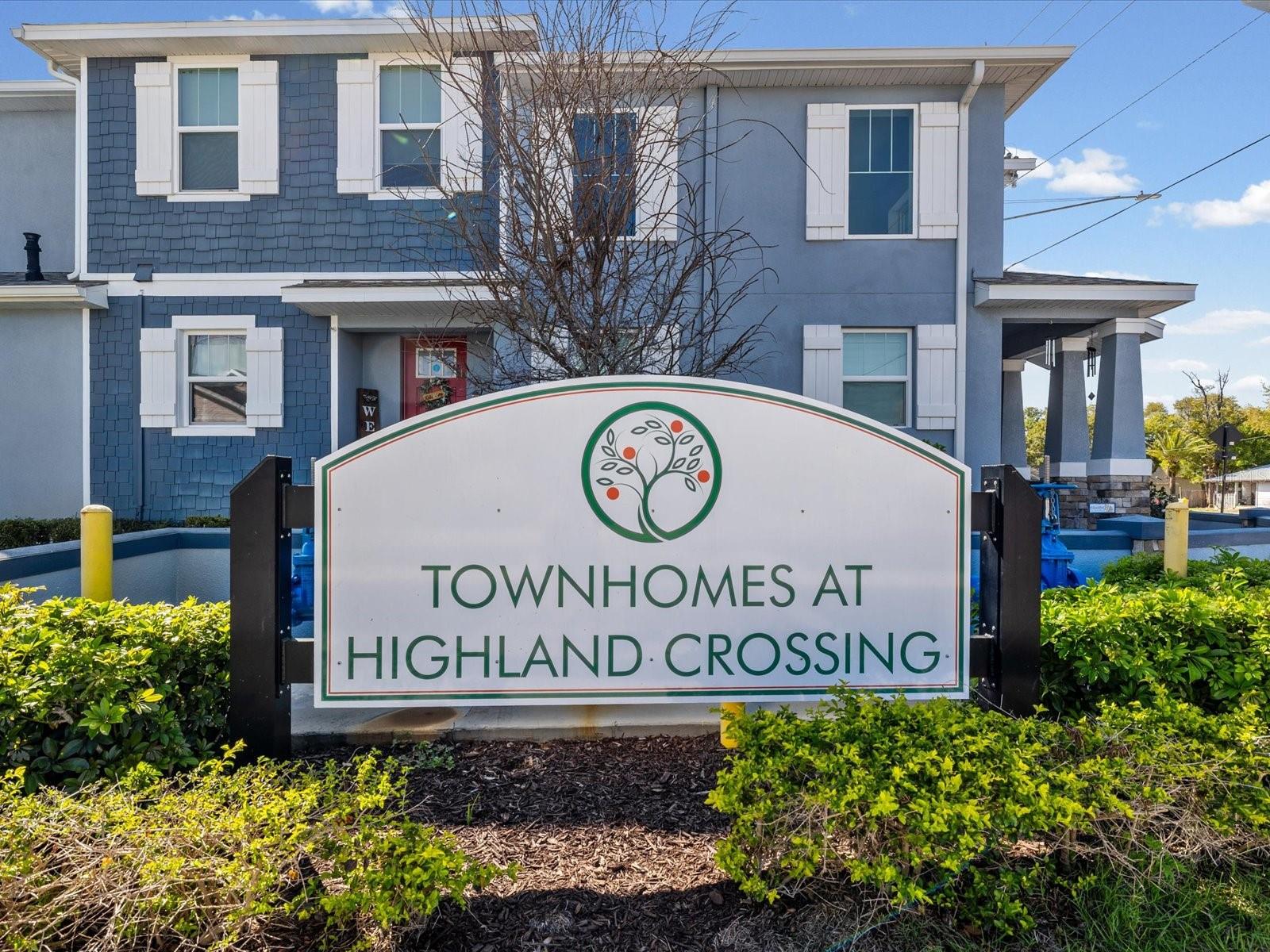 TOWNHOMES AT HIGHLAND CROSSING - Residential