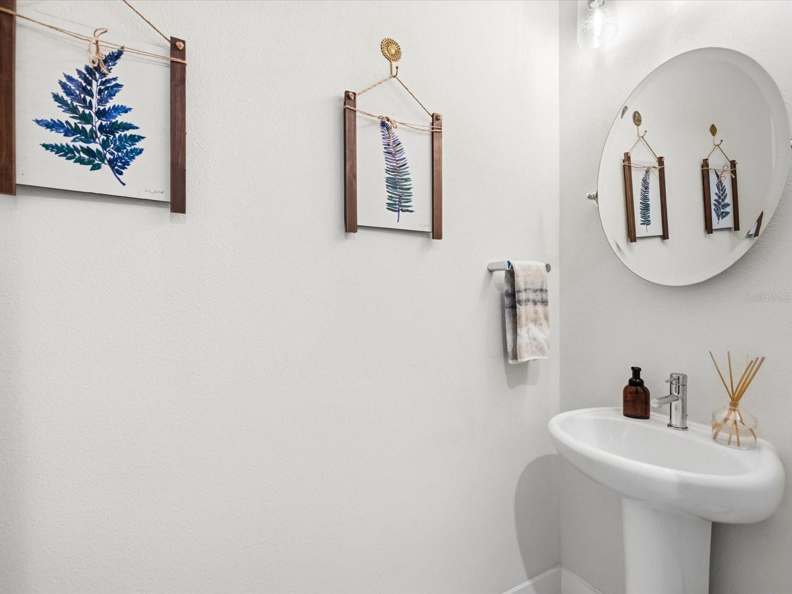 TOWNHOMES AT HIGHLAND CROSSING - Residential