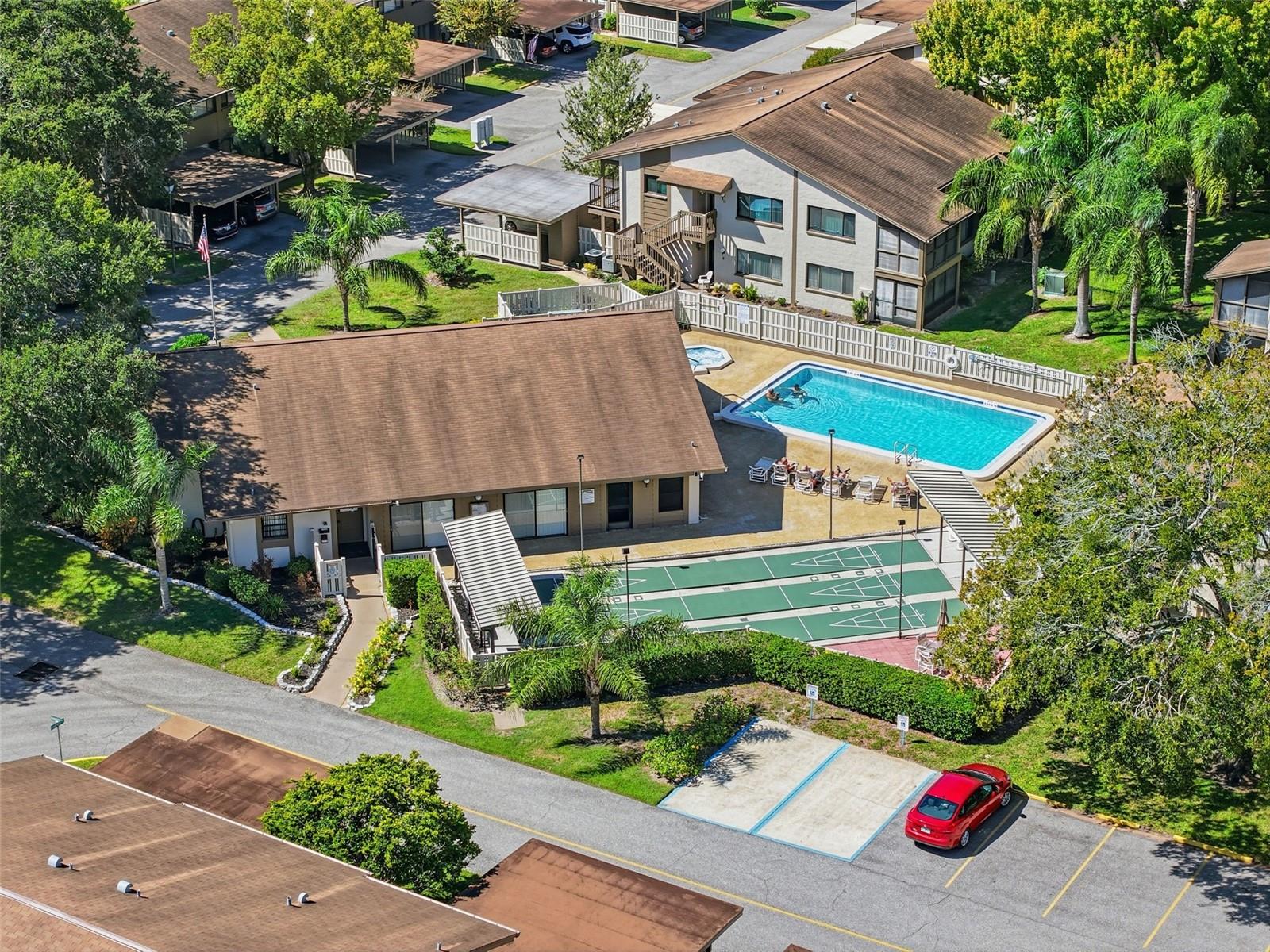 BEACON WOODS VILLAGE - Residential