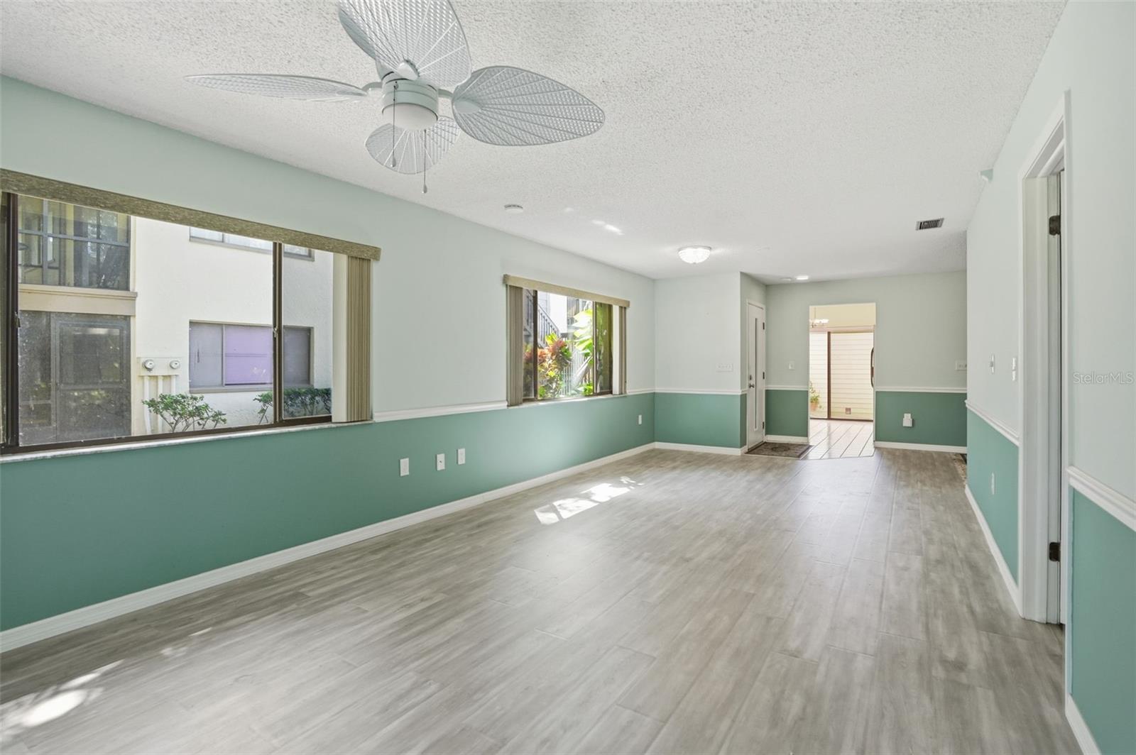 BEACON WOODS VILLAGE - Residential