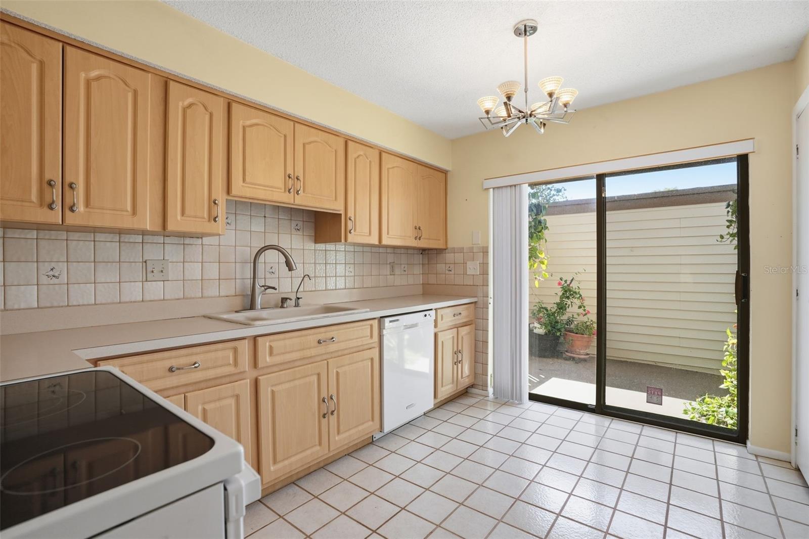 BEACON WOODS VILLAGE - Residential