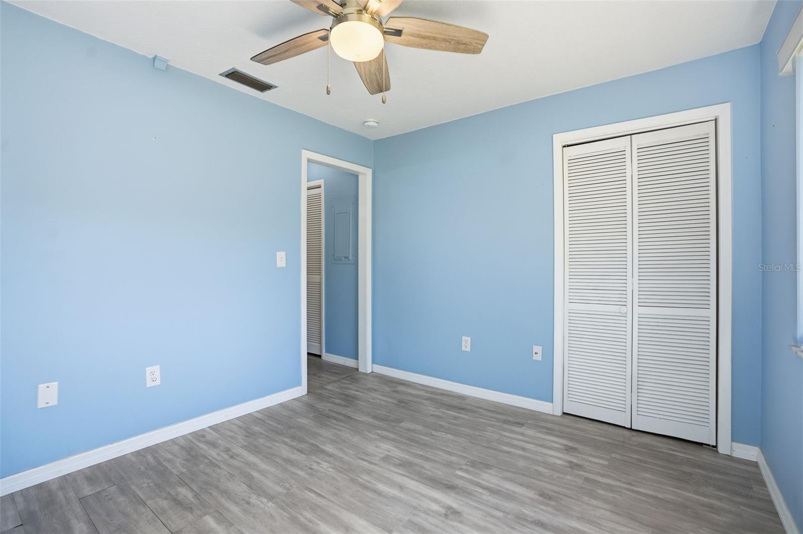 BEACON WOODS VILLAGE - Residential