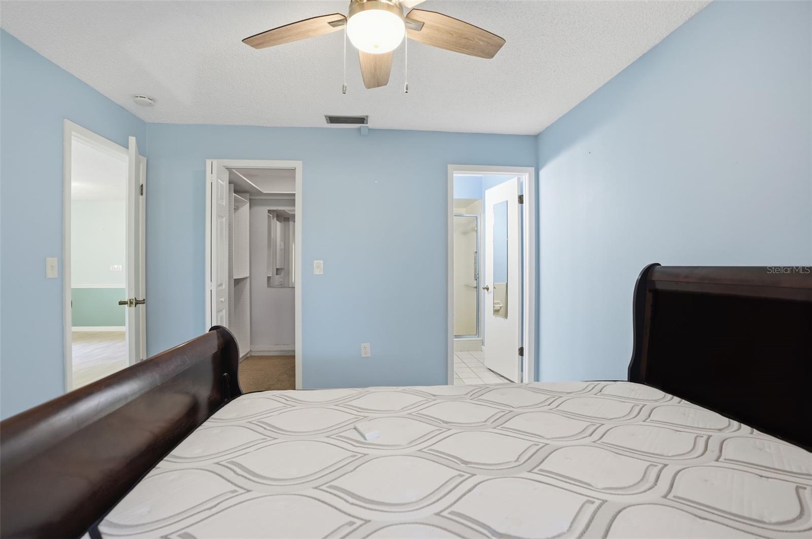 BEACON WOODS VILLAGE - Residential