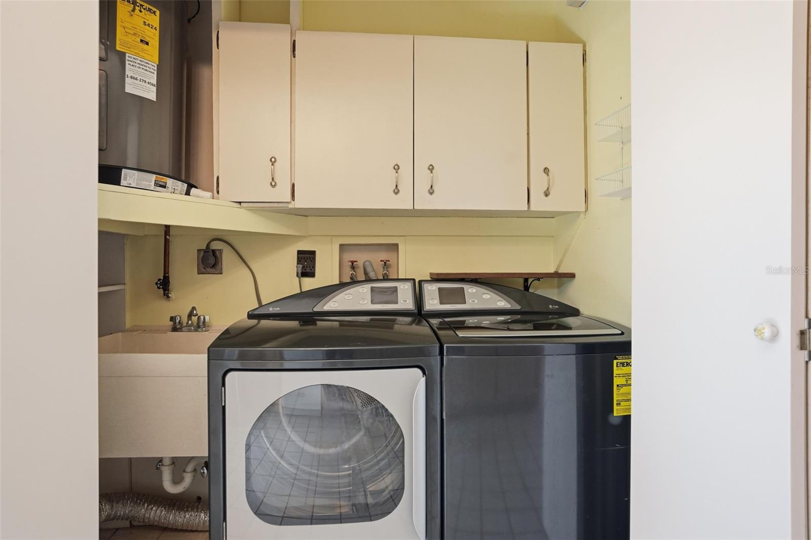 BEACON WOODS VILLAGE - Residential