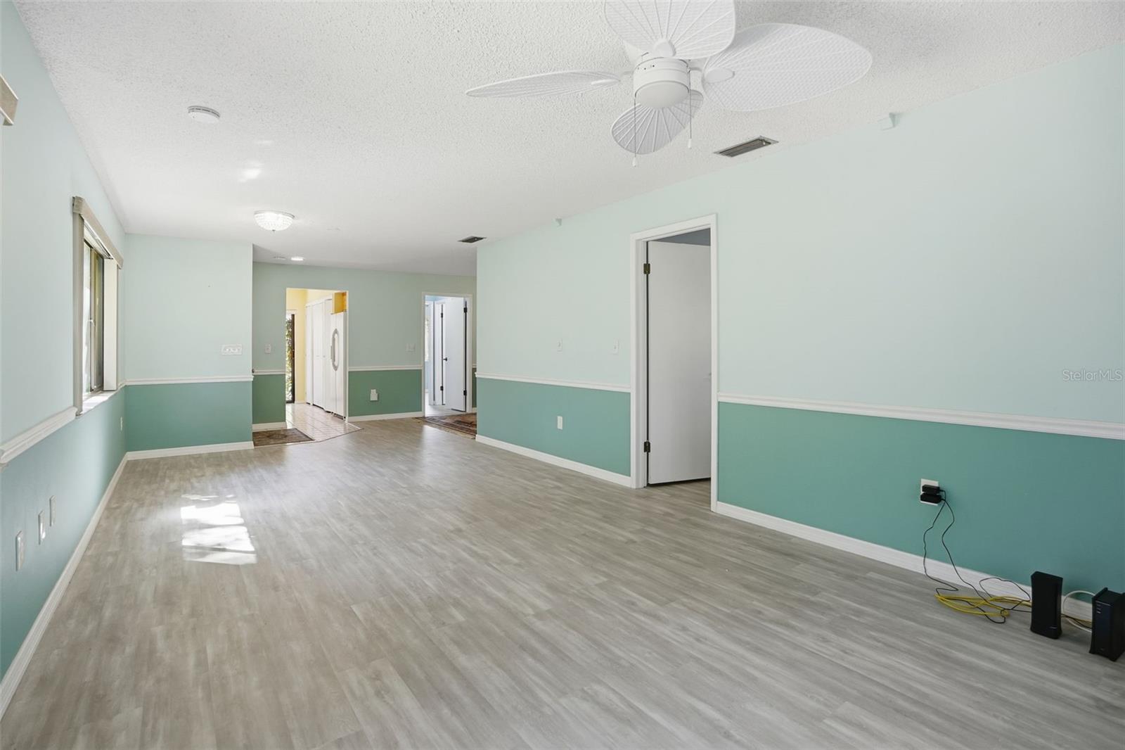 BEACON WOODS VILLAGE - Residential