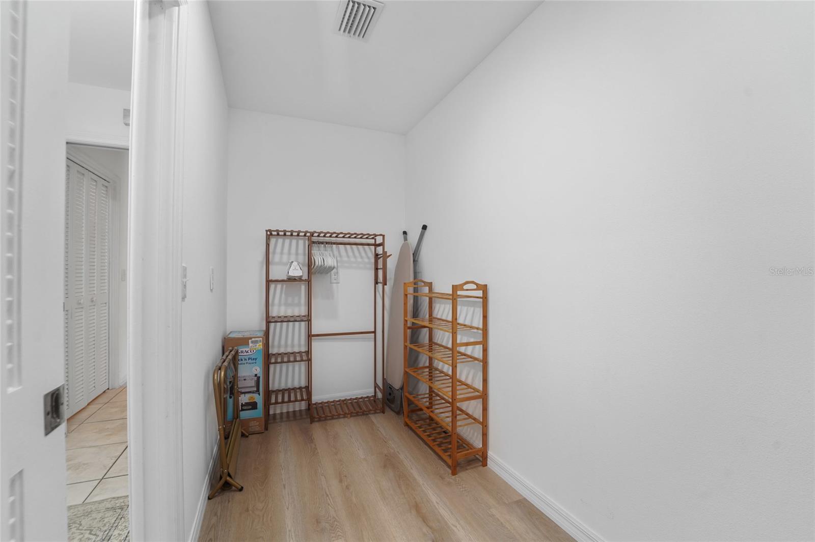 SUNSET CAMP - Residential