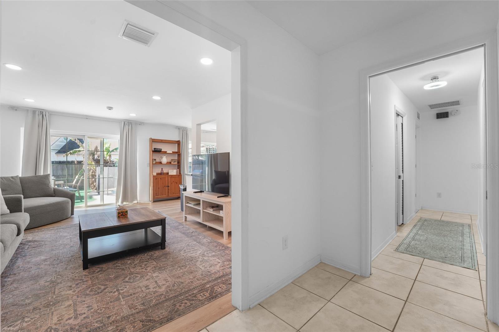 SUNSET CAMP - Residential