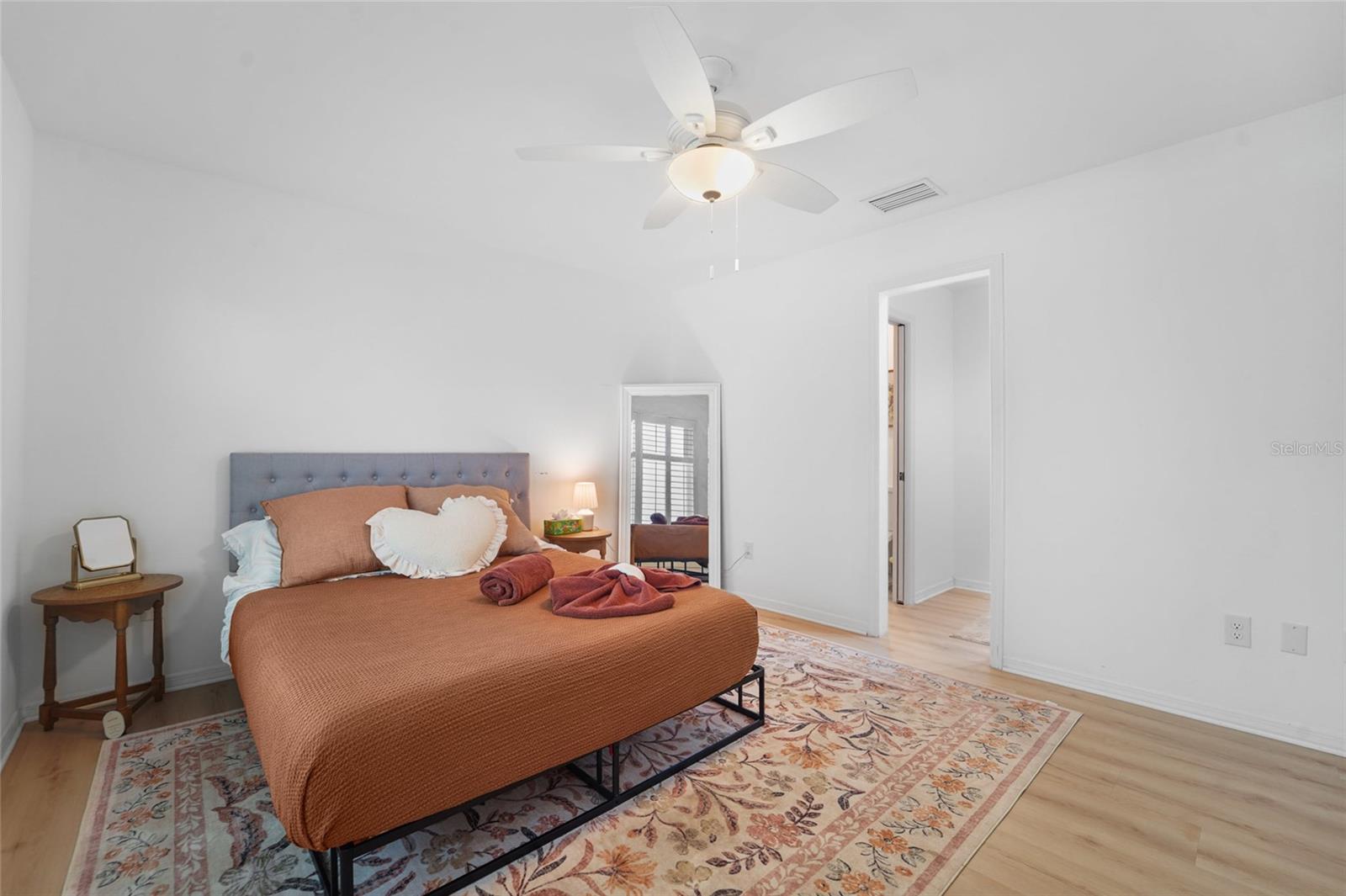 SUNSET CAMP - Residential