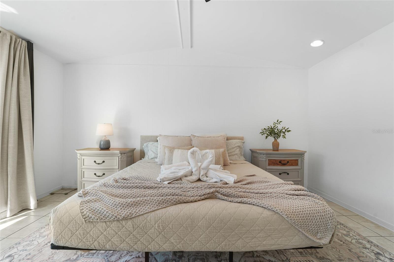 SUNSET CAMP - Residential