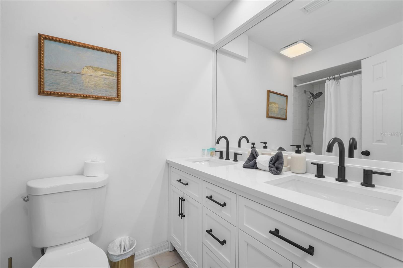 SUNSET CAMP - Residential